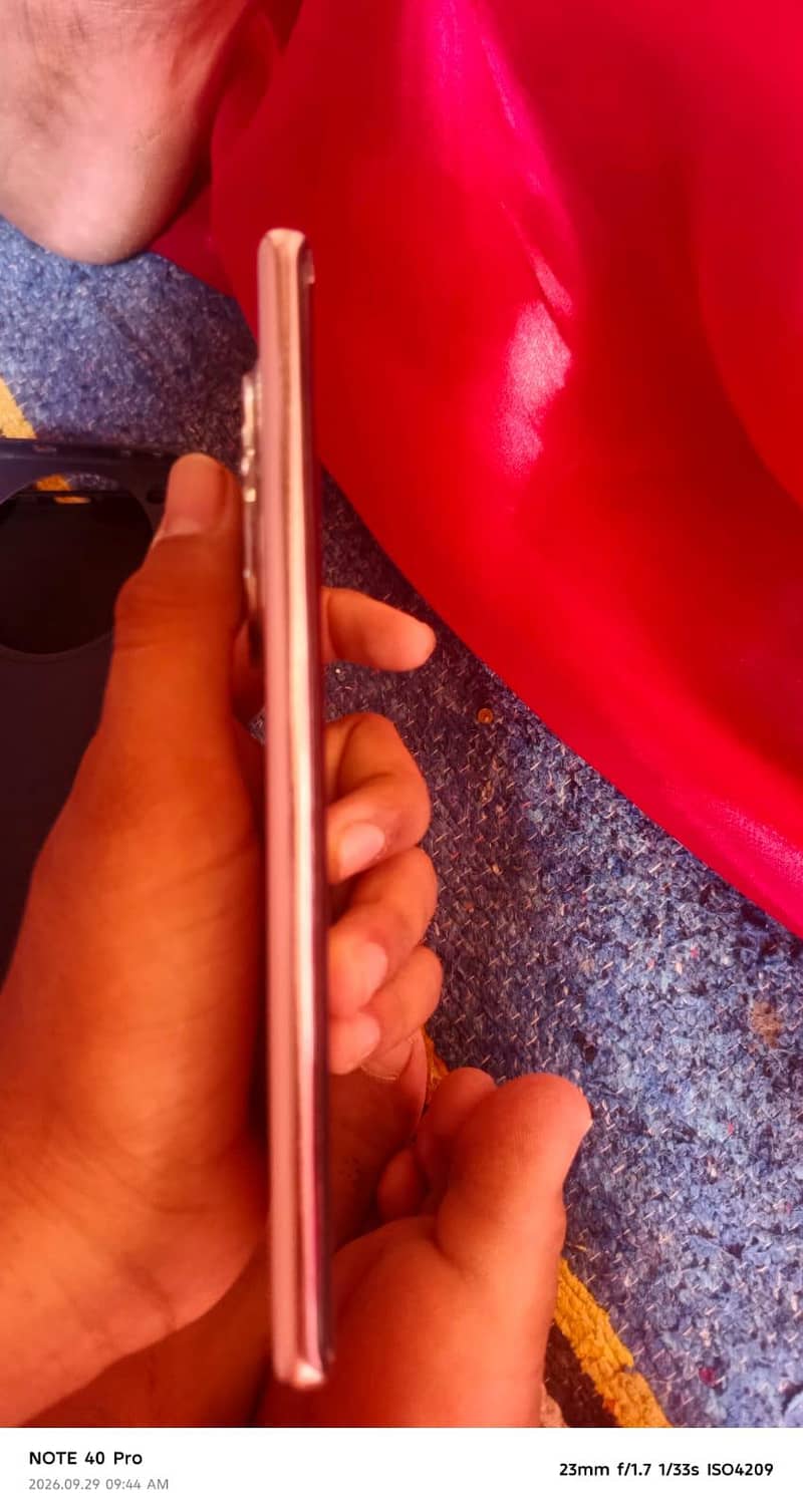 Infinix Zero 40 4