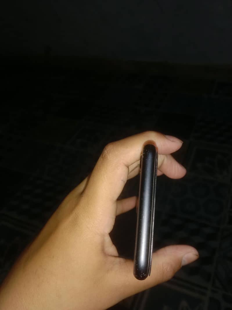 Apple iPhone SE 3