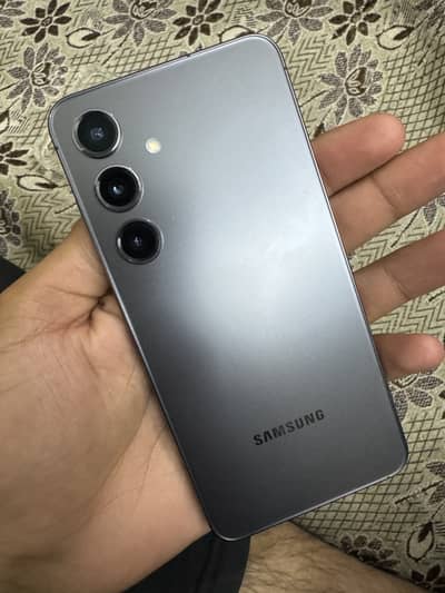 Samsung Mobile S24