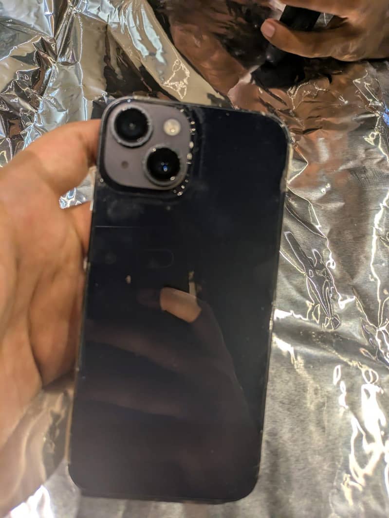 Apple iPhone 14 3