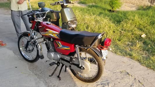 Honda CG 125 – Total Genuine Condition – Urgent Sale