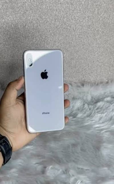 Apple iPhone XS