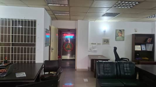 First Floor Inner Side OFFICE FOR SALE Rental Value: Rs. 50,000 Per Month DHA LAHORE PHASE 3 Y BLOCK