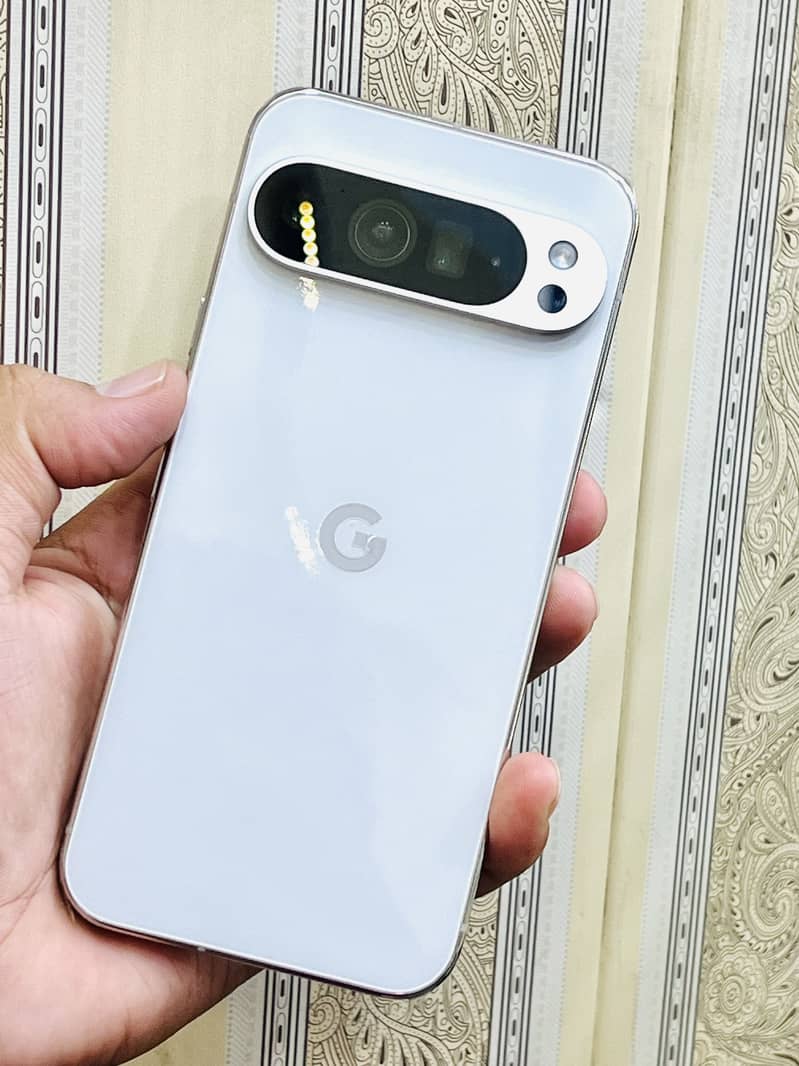 Google Pixel 9 Pro XL 0