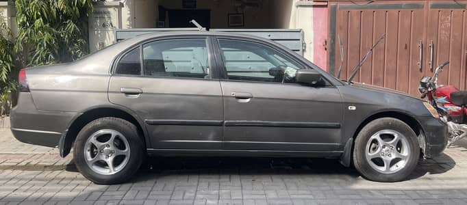 Honda Civic VTi Oriel 2003