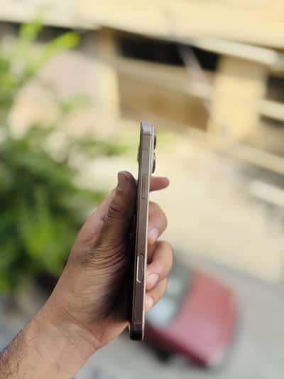 Apple iPhone 16 Pro Max 256gb JV with Box