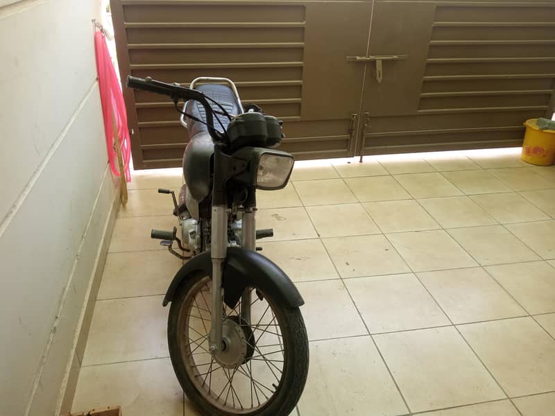 Yamaha junnon 100ccc 2