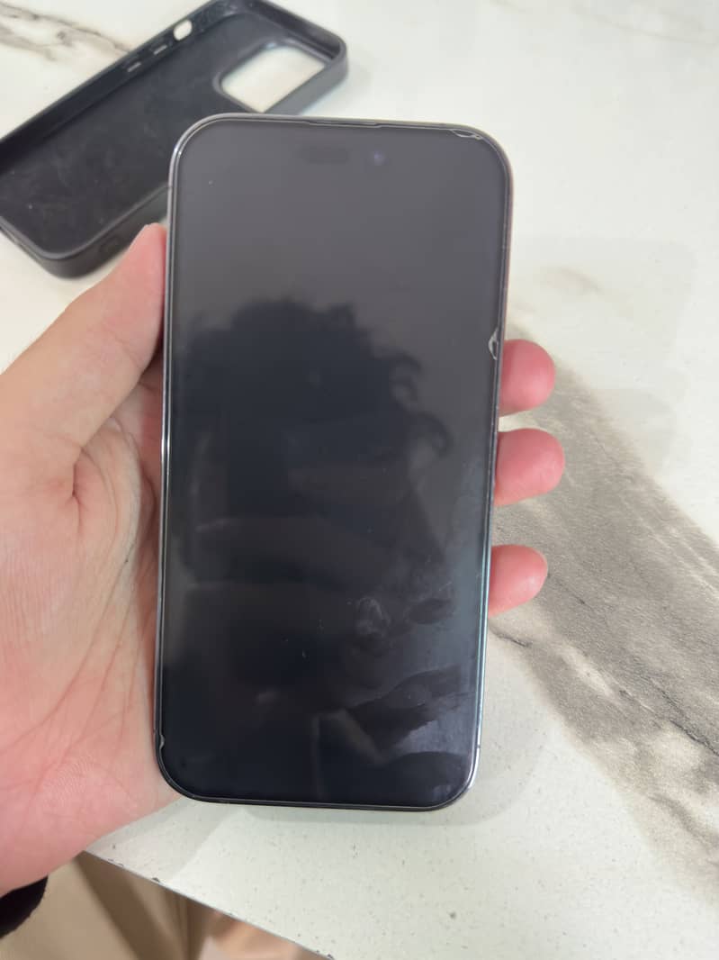 Apple iPhone 14 Pro 2