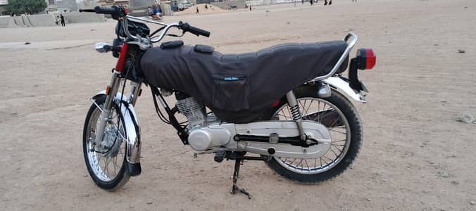 united 125