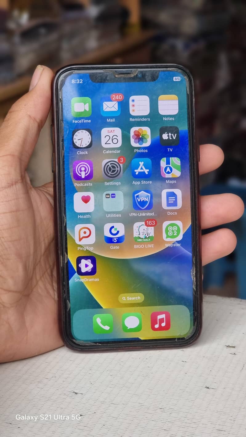Apple iPhone X 9