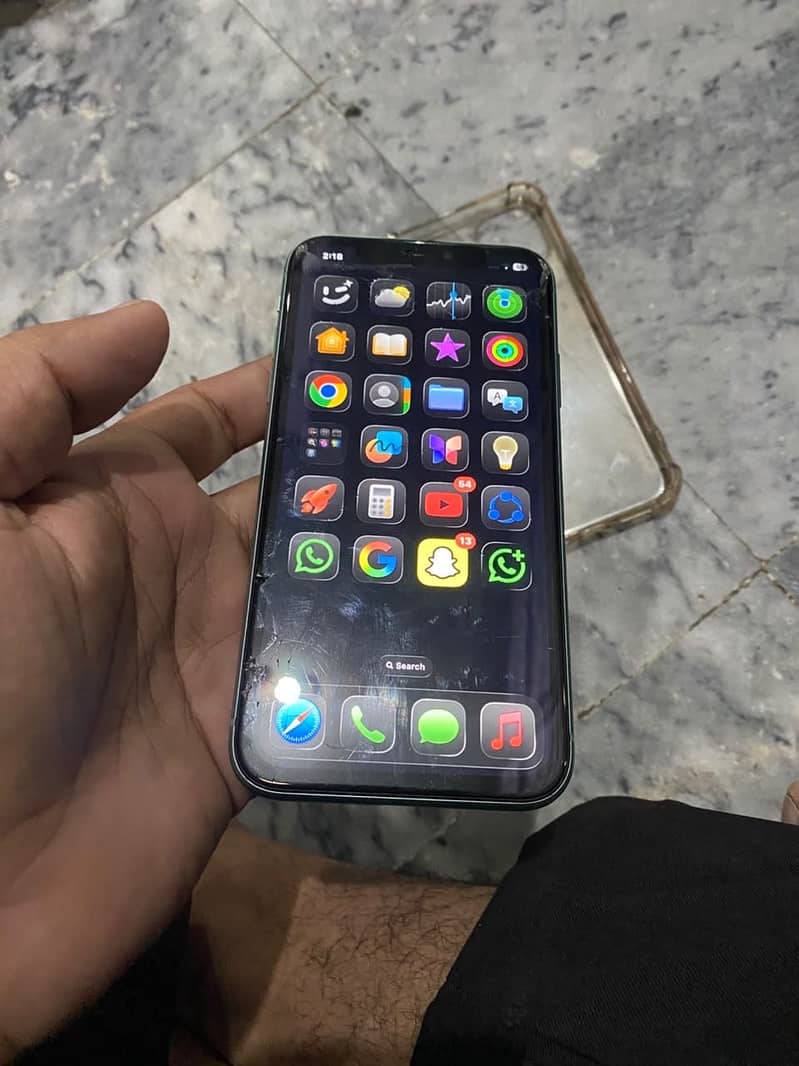 Apple iPhone 11 5