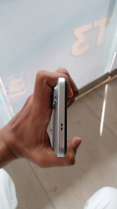 Infinix Hot 60i