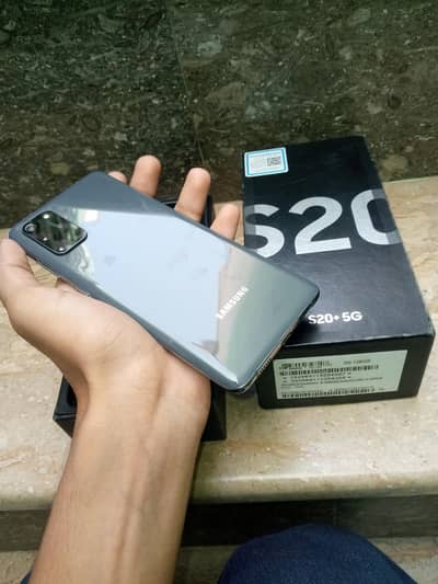 Samsung S20 Plus 5G with complete box