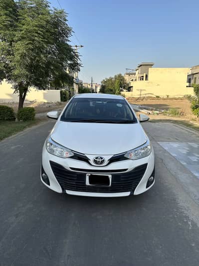 Toyota Yaris 2021 ativ cvt 1.3 dual vvt-i