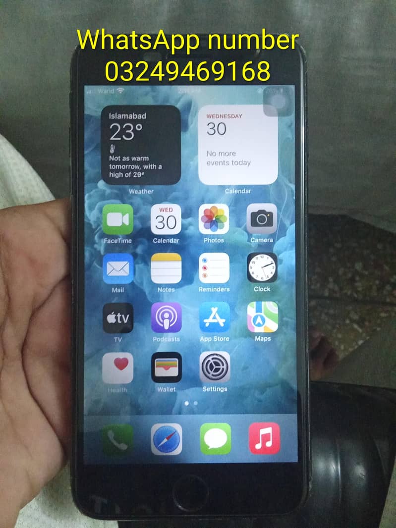 Apple iPhone 7 Plus 10