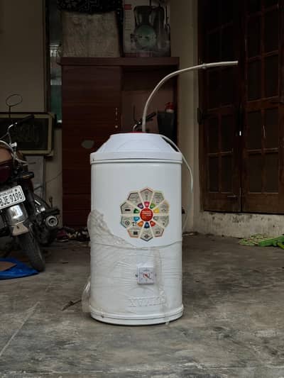 Climax semi instant electric geyser 40 litre storage new