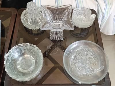 Dining bowls, plates and table decor