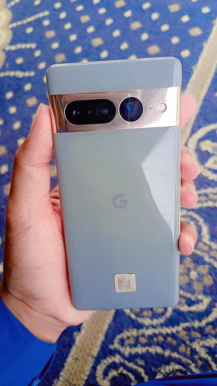 Google Pixel 7 Pro 9