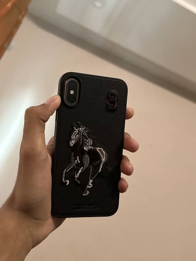Apple iPhone Xs Non pta with cover