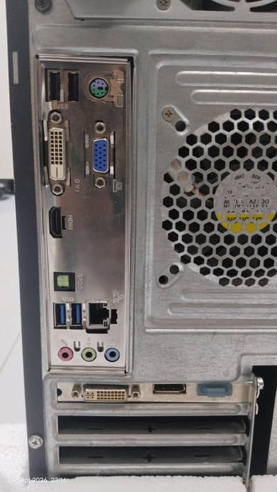 (Price Negotiable )Core i7 4790k overclocked Tower PC