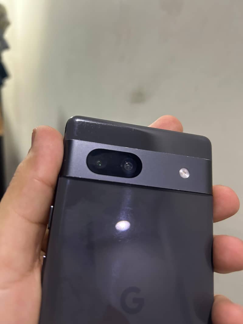 Google Pixel 7a 5