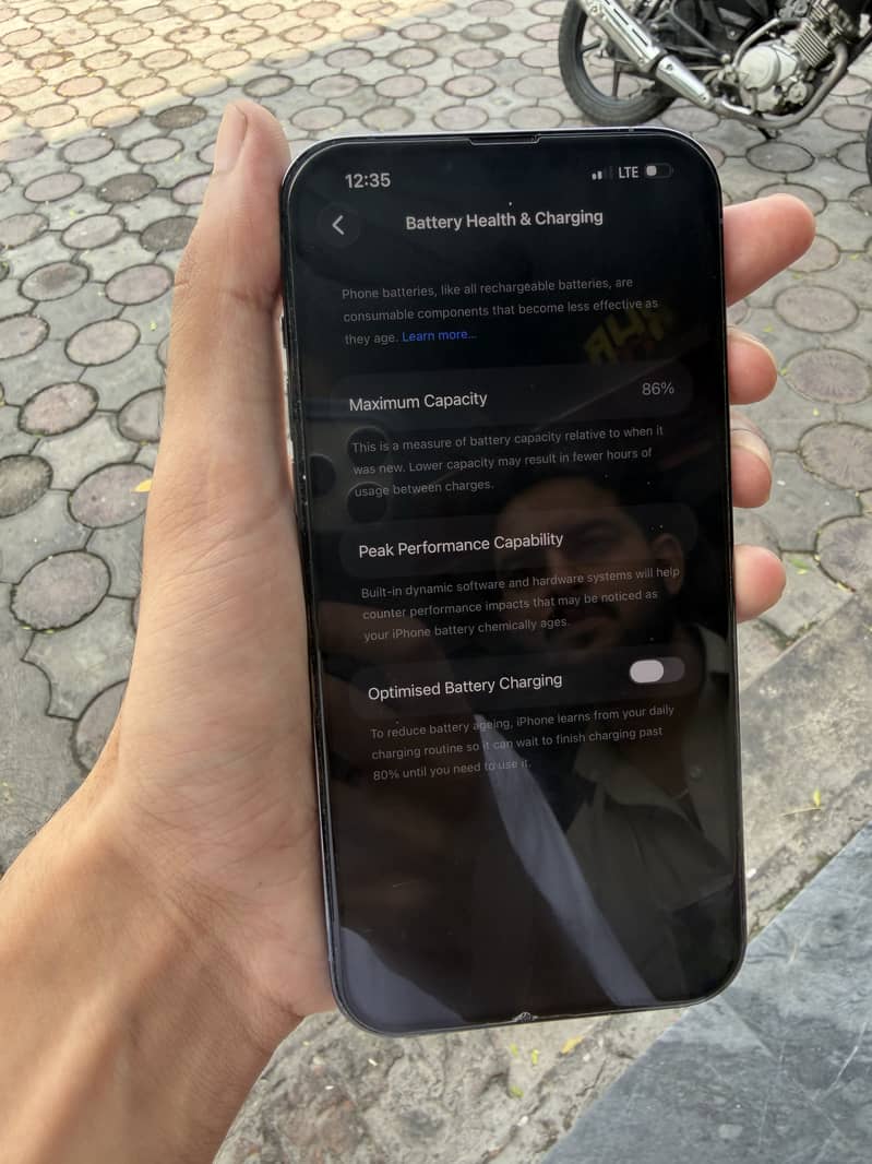Apple iPhone 13 Pro Max 2