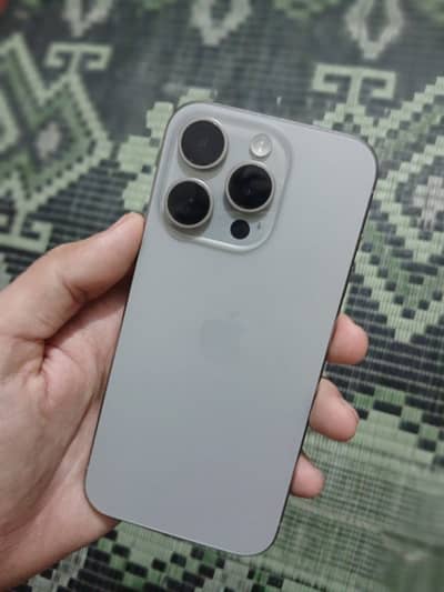 Apple iPhone 15 Pro
