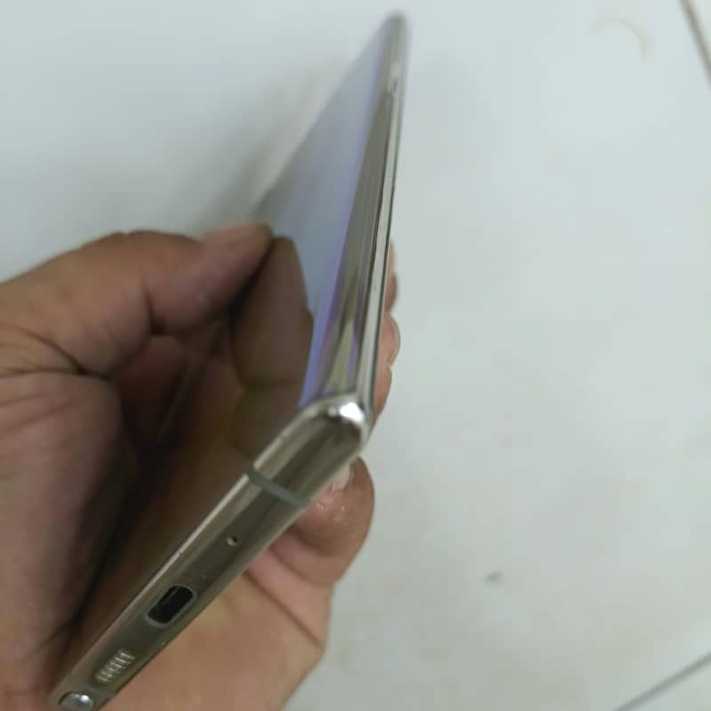 Samsung Mobile Note 10 Plus 5
