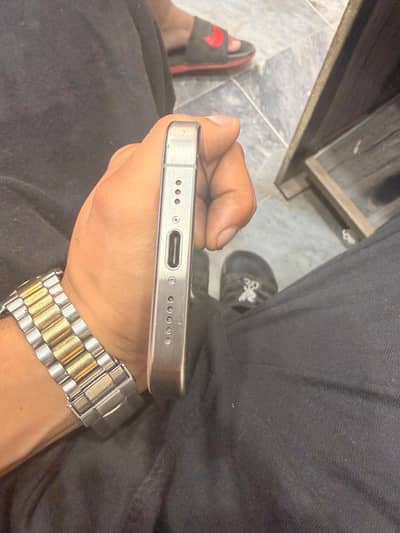 Apple iPhone 15 Pro pta