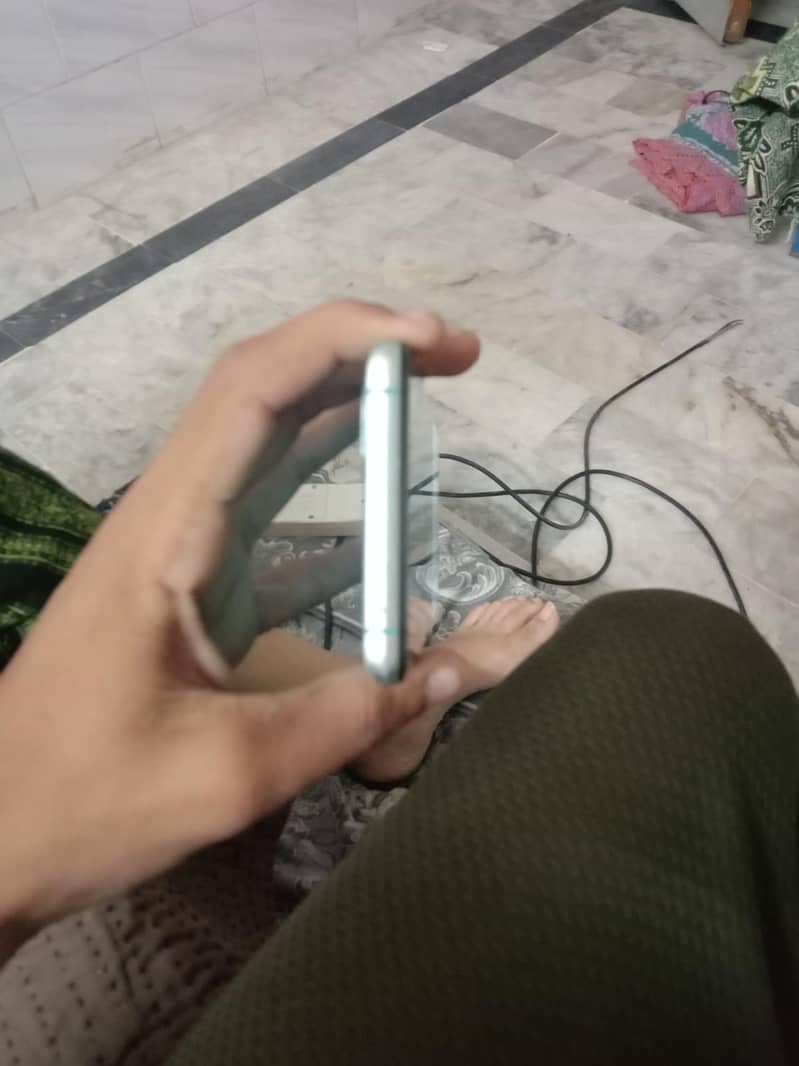 One Plus 8T 1