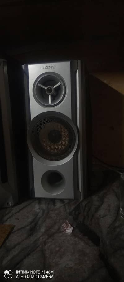Sony Speaker for sale.