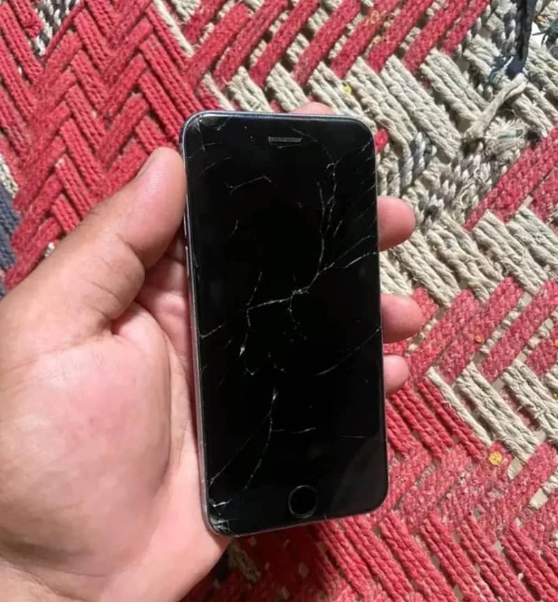 Apple iPhone 6S 2