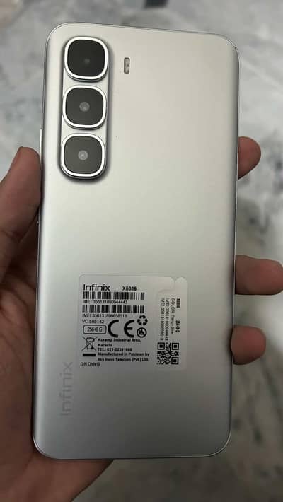 Infinix Hot 60 pro plus 11 month warranty 10/10