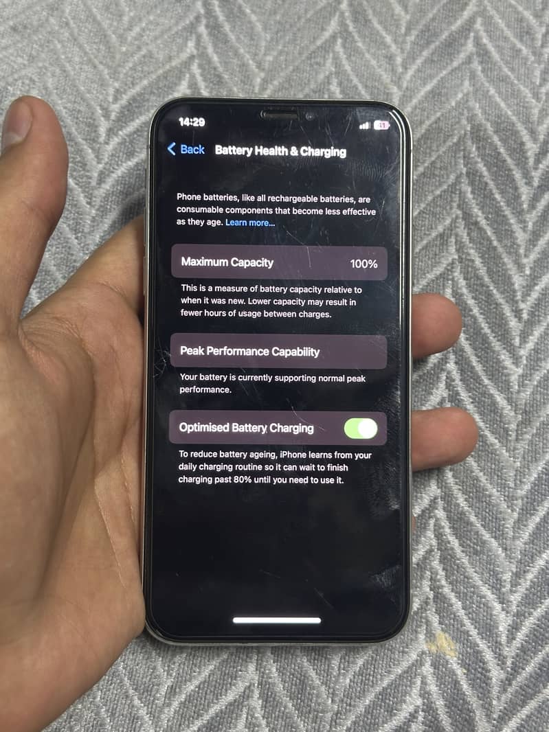 Apple iPhone X 3