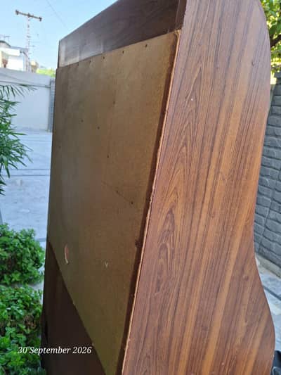 Computer table