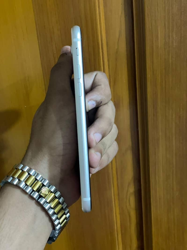 Apple iPhone SE 2