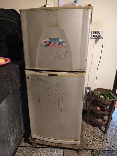 Refrigerator For Sale On PCB Stadium Road Abbottabad