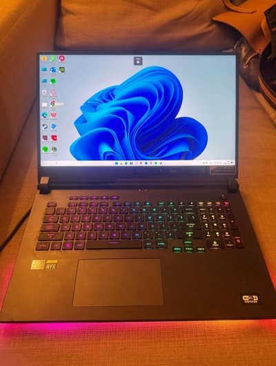 ASUS ROG STRIX G17/RYZEN 9 5900HX/RTX 3070 8GB/FHD 165HZ/GAMING