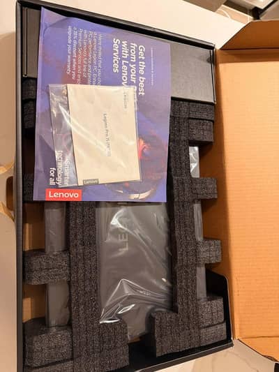 Legion Pro 7i,  Intel Core Ultra 9, RTX 5080, 32GB/2TB, QHD  OLED