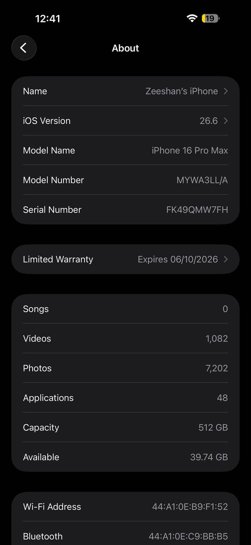 Apple iPhone 16 Pro Max 12