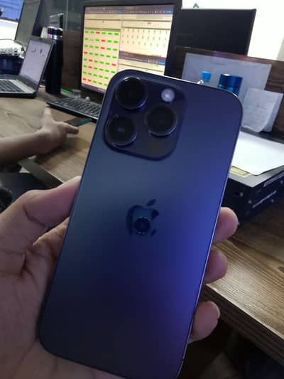 Apple iPhone 14 Pro