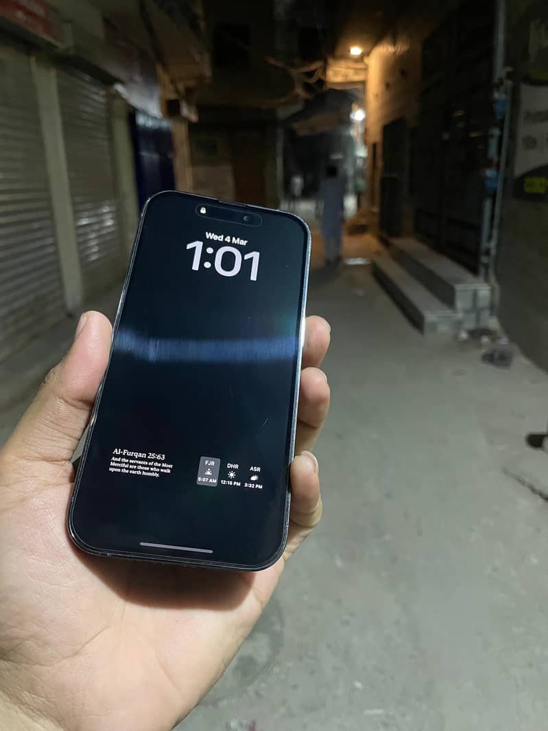 Apple iPhone 14 Pro 2