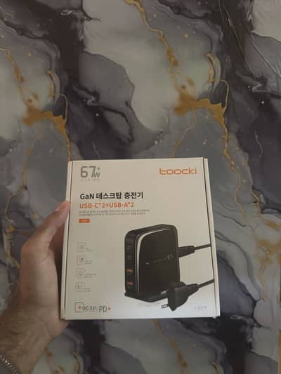 Toocki 67w GaN Charger