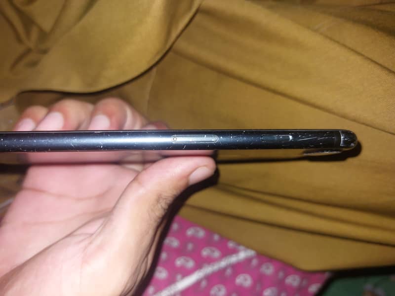 Apple iPhone 7 Plus 3