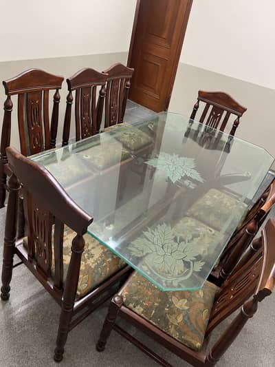 Dining table with 8 chairs