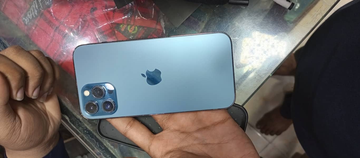 Apple iPhone 12 Pro Max 0