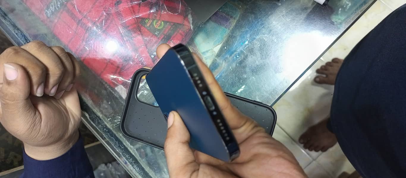 Apple iPhone 12 Pro Max 1