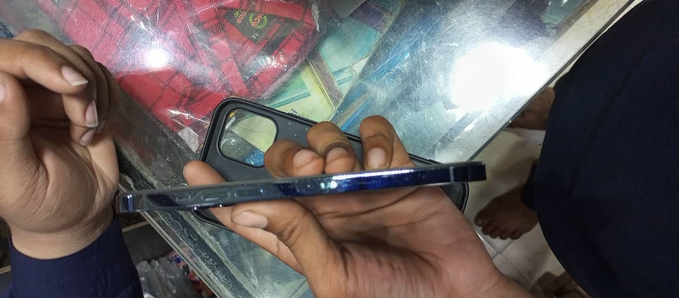 Apple iPhone 12 Pro Max 3