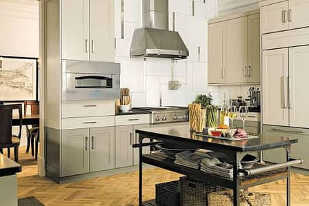 All kitchen restaurant things available