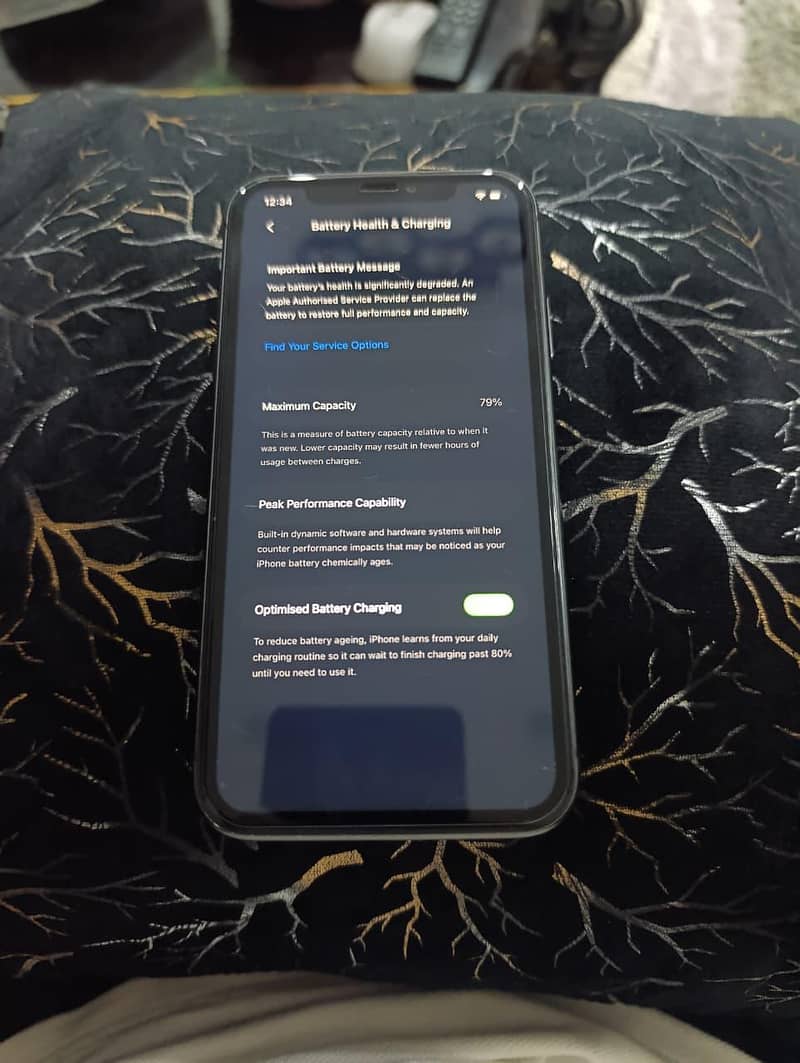 Apple iPhone 11 8